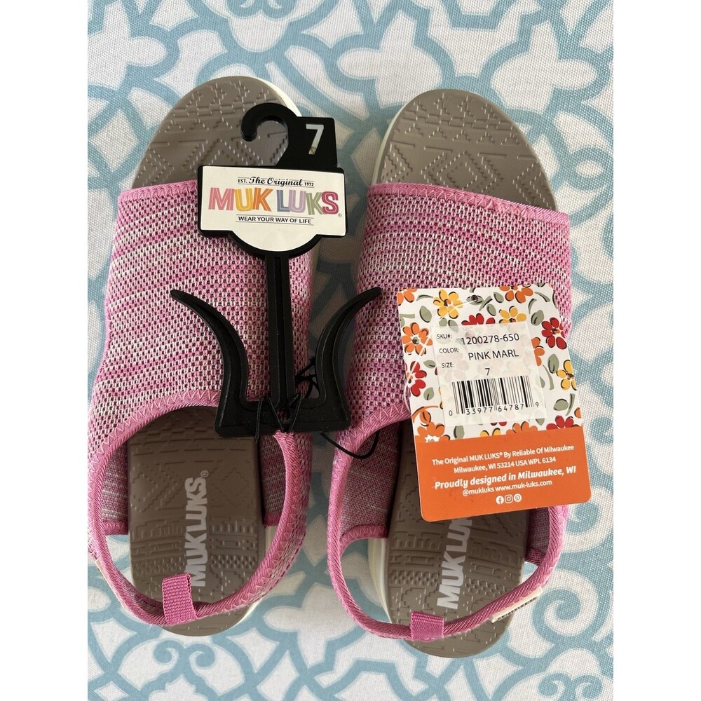 Original Muk Luks of Milwaukee Women's Zahara  Slip-On Sandals Size 7 Pink NWT